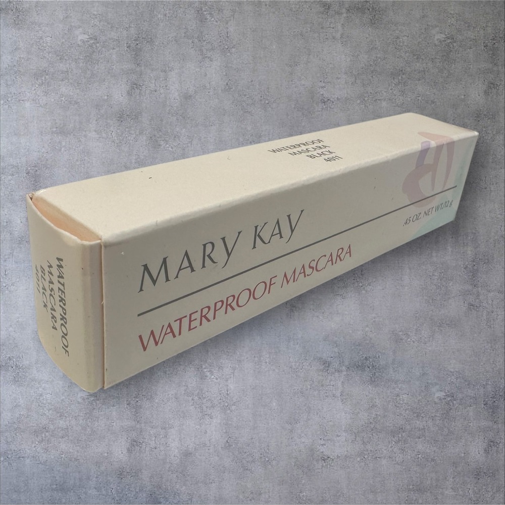 Mary Kay Waterproof Mascara Black 4011 Womens .45 oz New In‎ Box Vintage Formula